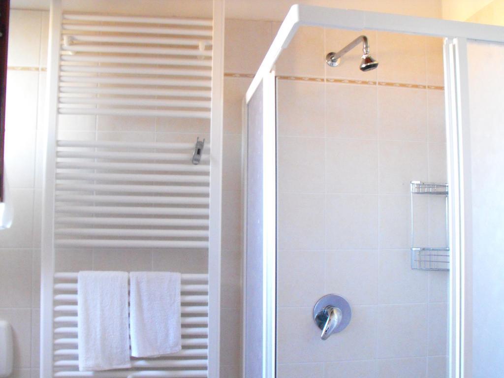 Finestra Della Val D'Orcia Apartment Contignano Phòng bức ảnh